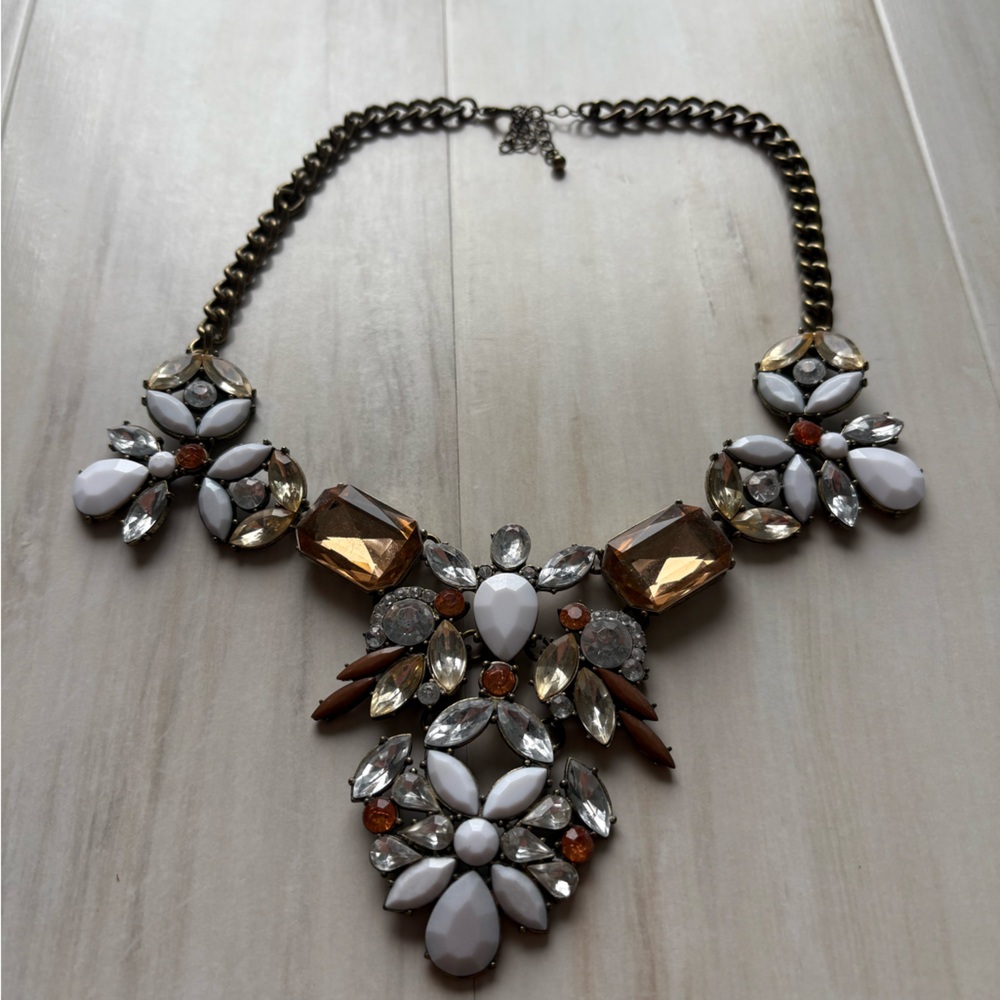 Source Unknown Gold and White Statement Necklace